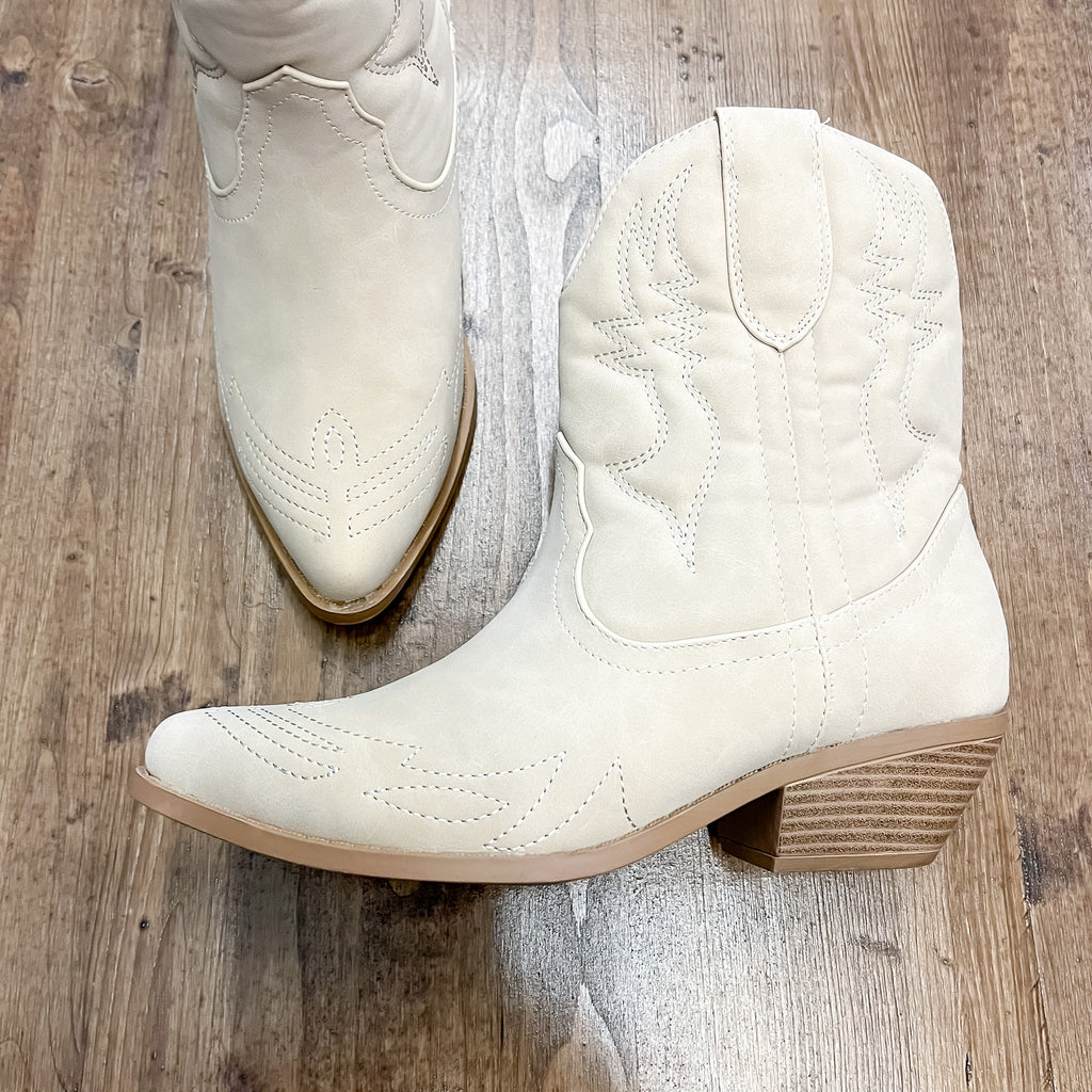 Rigging Taupe Boots - Lyla's: Clothing, Decor & More - Plano Boutique