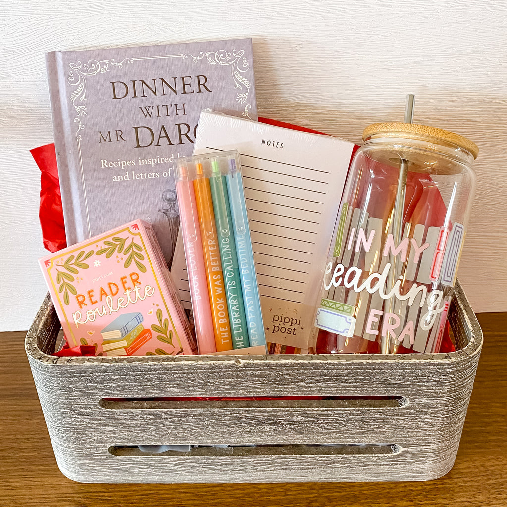 Find the perfect gifts for reading enthusiast at Lyla's!  Lyla's is your one stop shop for Christmas Gifts!