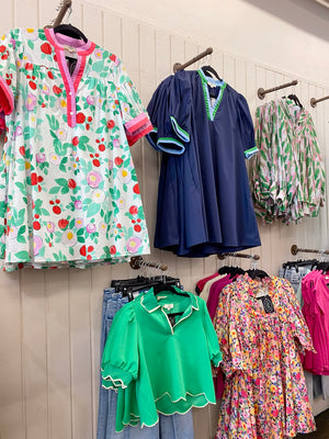 Lyla's: Clothing & Gifts