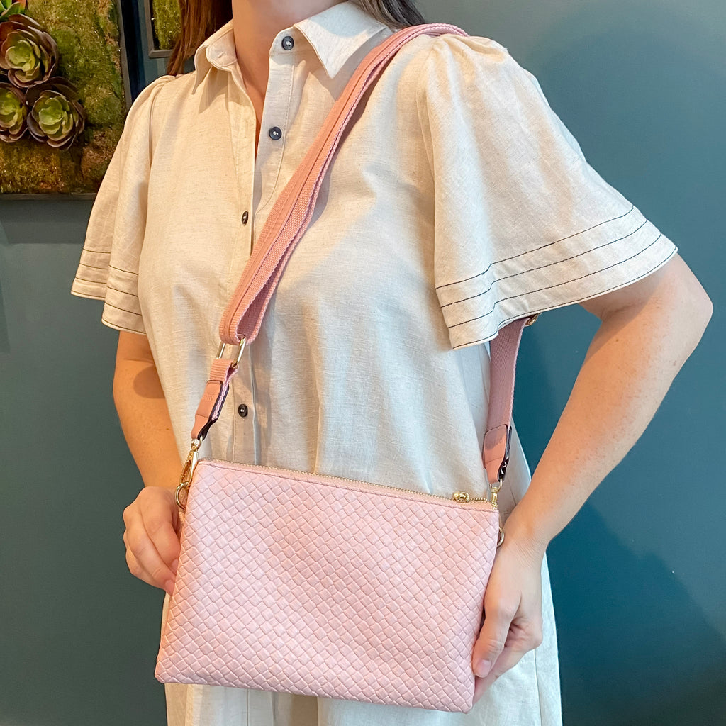 Jen & Co Izzy Diaz Woven Crossbody Handbag - Light Pink - Lyla's: Clothing, Decor & More - Plano Boutique