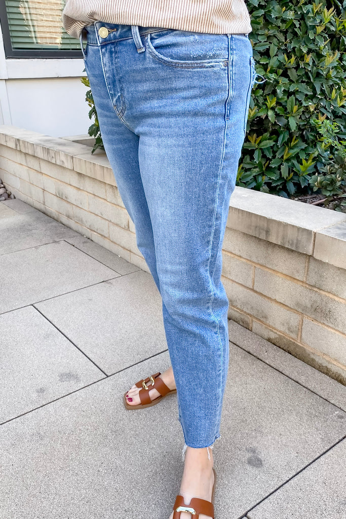 Melissa Smartest Mid Rise Straight Cropped Denim by Vervet - Lyla's: Clothing, Decor & More - Plano Boutique