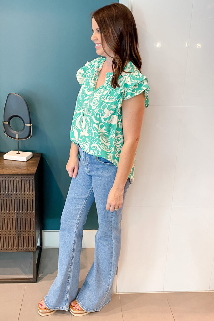 Going Bold Green Floral Print Top - Lyla's: Clothing, Decor & More - Plano Boutique