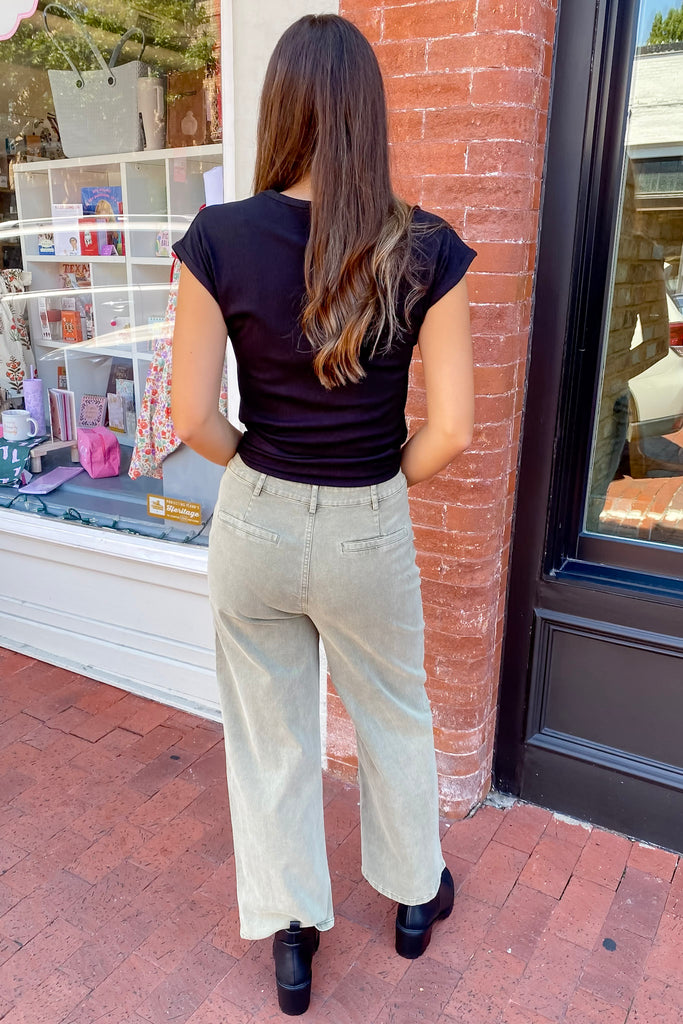 One Thing To Know Olive Front Pocket Pants - Lyla's: Clothing, Decor & More - Plano Boutique