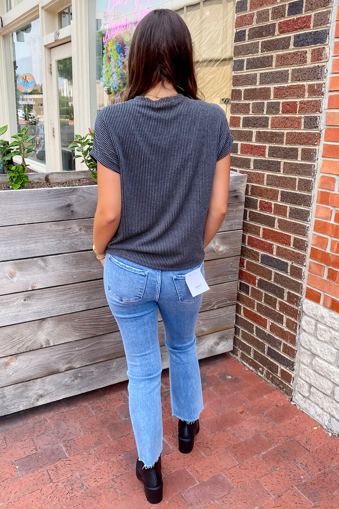 Charcoal Ribbed Pocket Top - Lyla's: Clothing, Decor & More - Plano Boutique