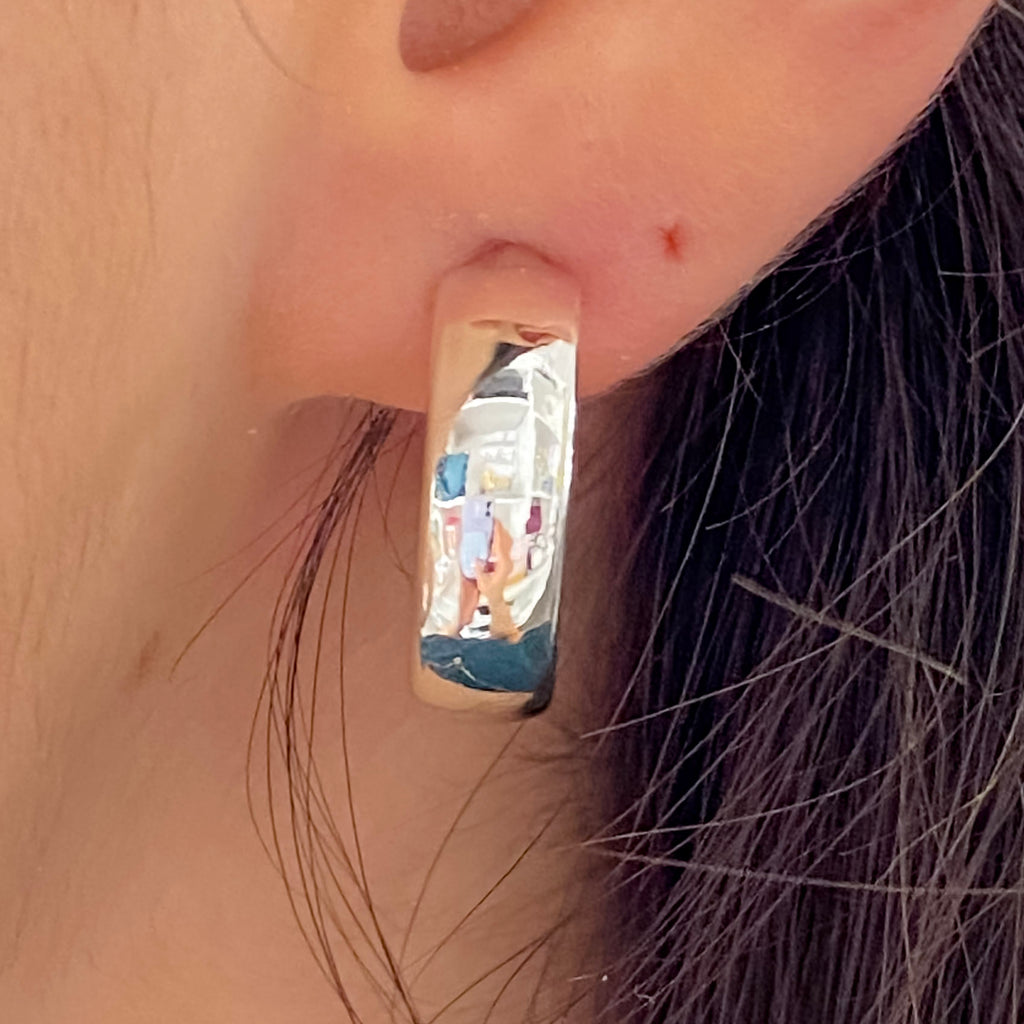 Polished Silver Hoop Earrings - Lyla's: Clothing, Decor & More - Plano Boutique