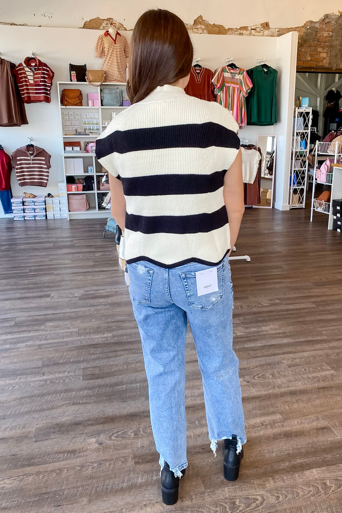 All the Way Black and White Top - Lyla's: Clothing, Decor & More - Plano Boutique
