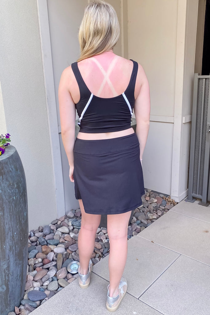 Athleisure Recycled Butter Piping Black and White Tank - Lyla's: Clothing, Decor & More - Plano Boutique