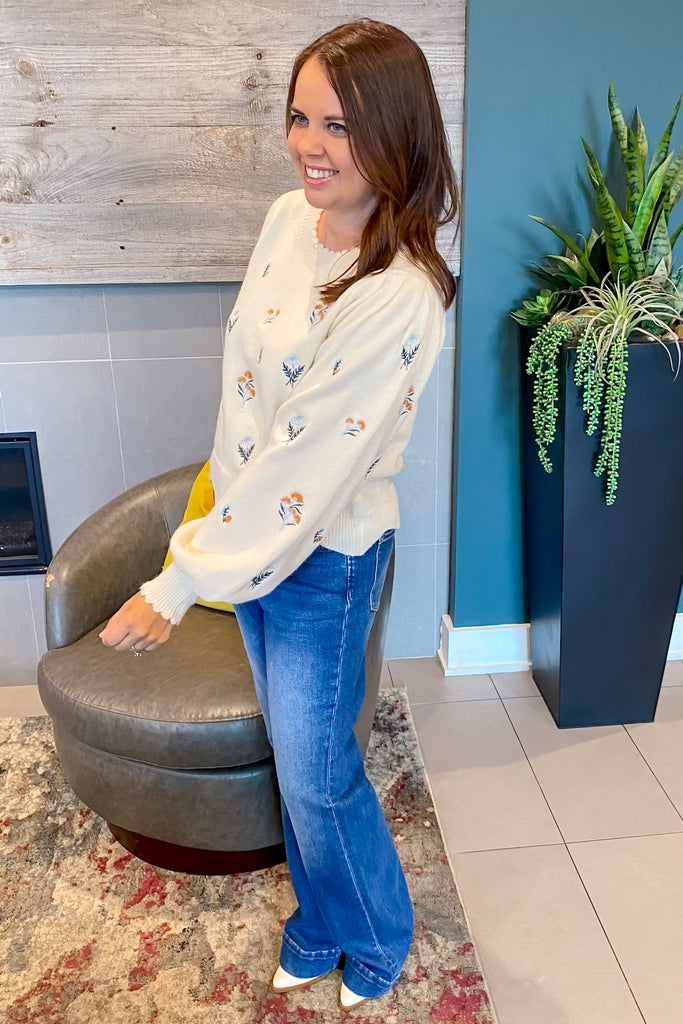 Dreamy Florals Cream Sweater - Lyla's: Clothing, Decor & More - Plano Boutique