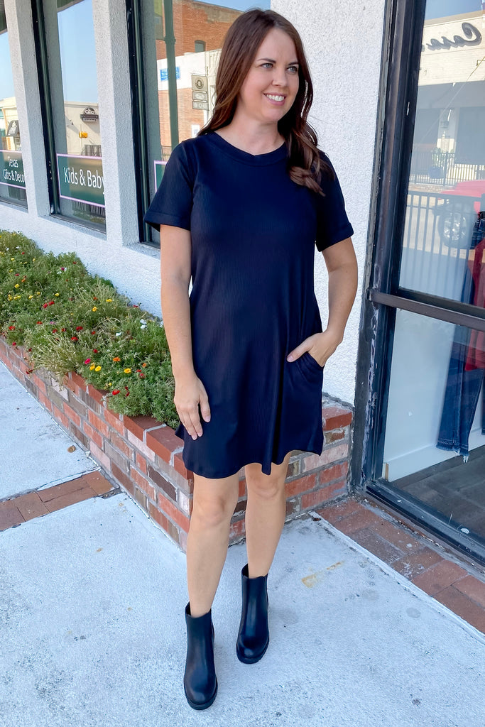 On the Go Ribbed Black Dress - Lyla's: Clothing, Decor & More - Plano Boutique