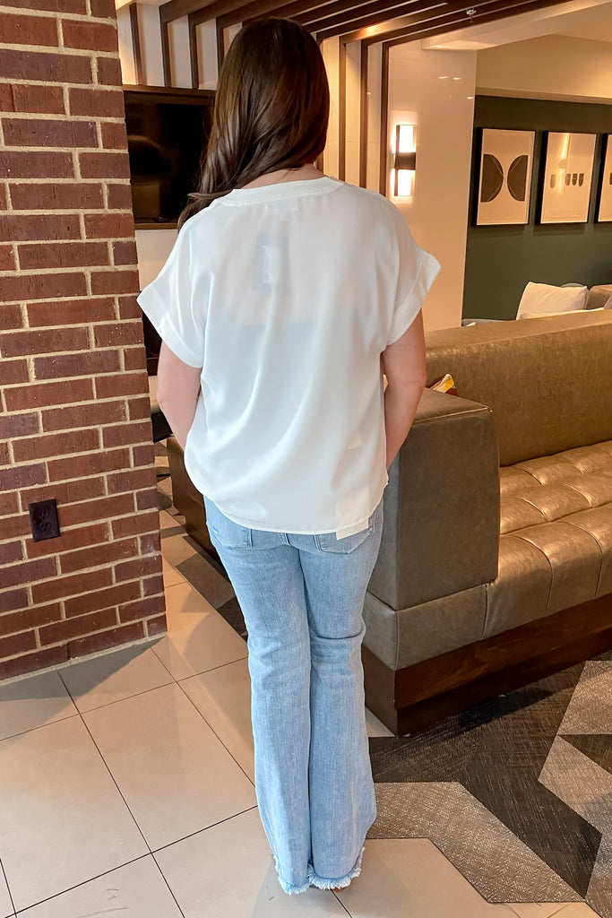 Timeless Simplicity Off White Top - Lyla's: Clothing, Decor & More - Plano Boutique