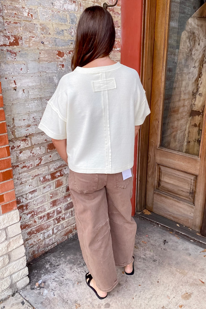 Know Your Way Cream Pocket Top - Lyla's: Clothing, Decor & More - Plano Boutique