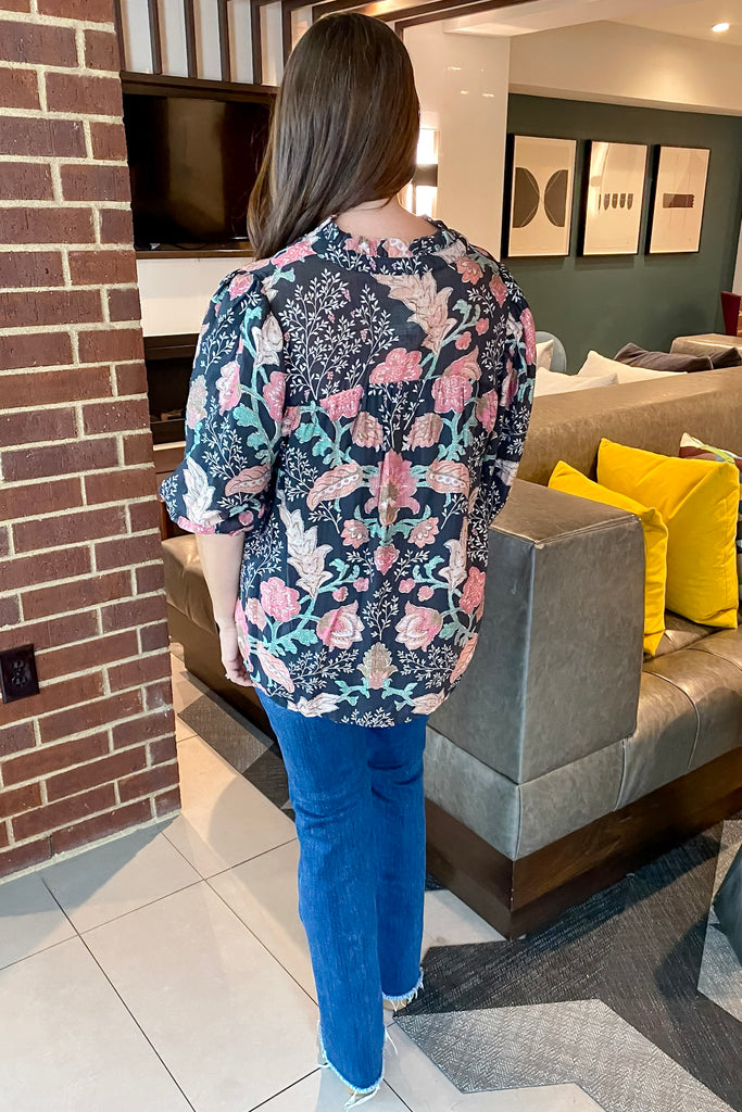 Can You Go Floral Print Black Top - Lyla's: Clothing, Decor & More - Plano Boutique