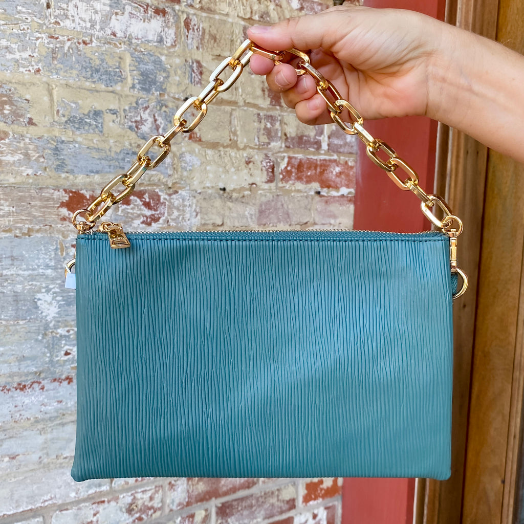 Jen & Co Izzy Textured Crossbody w/ Chain Strap in Green - Lyla's: Clothing, Decor & More - Plano Boutique