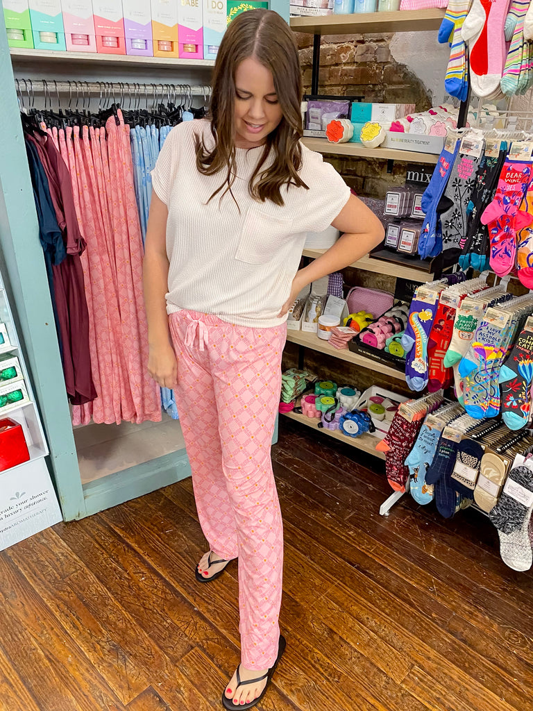 Texas Pride Pink Sleep Pants - Lyla's: Clothing, Decor & More - Plano Boutique