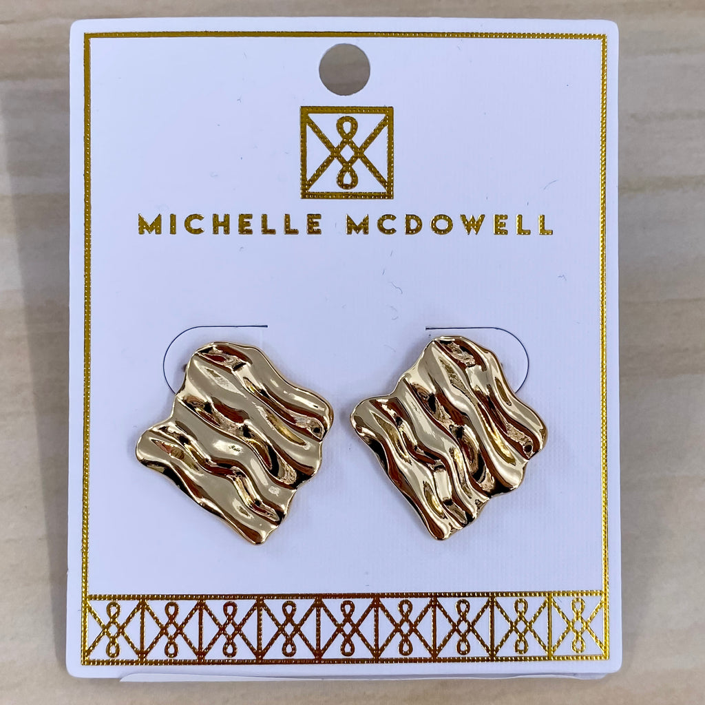 Miller Gold Wave Earrings - Lyla's: Clothing, Decor & More - Plano Boutique