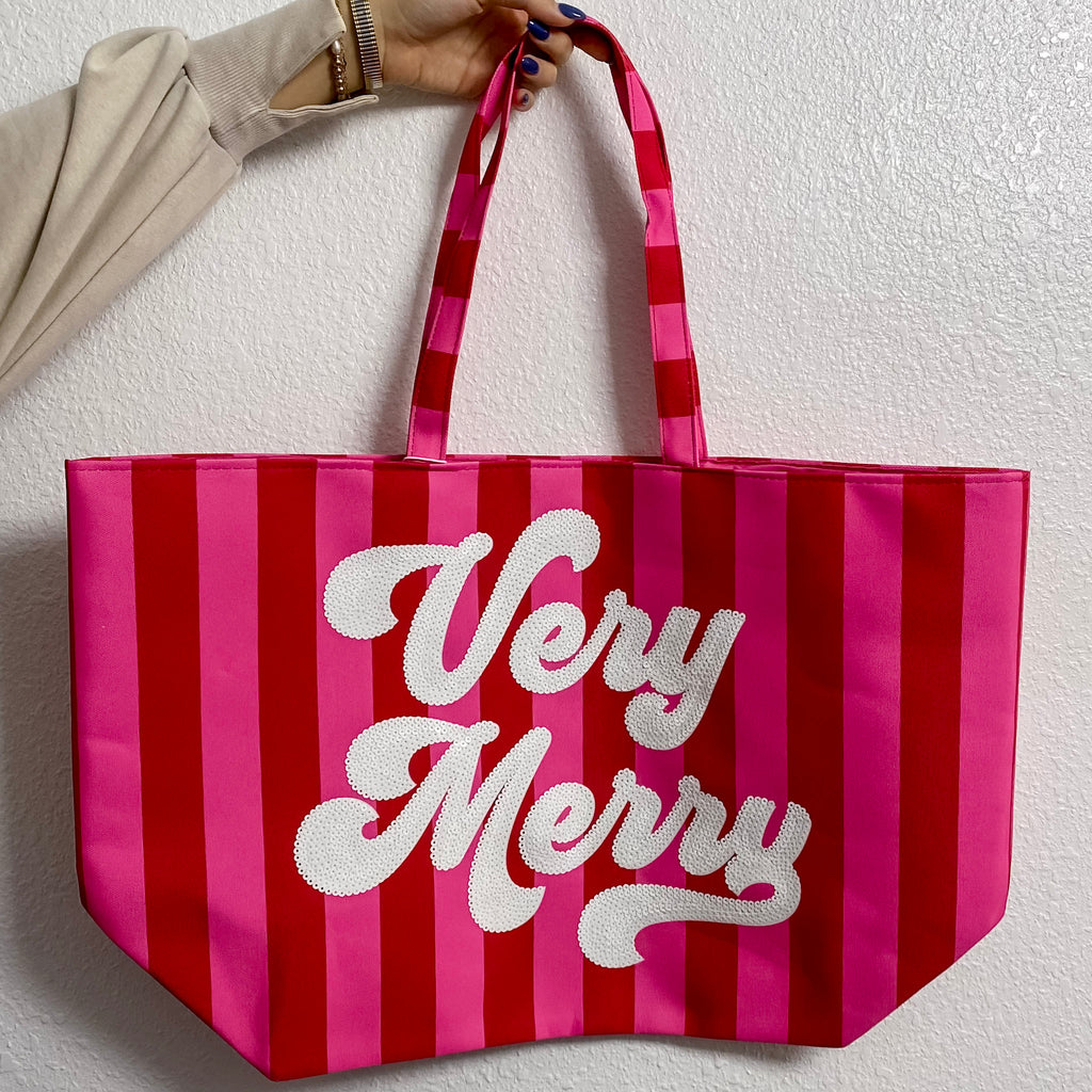 "Very Merry" Gifting Tote - Lyla's: Clothing, Decor & More - Plano Boutique