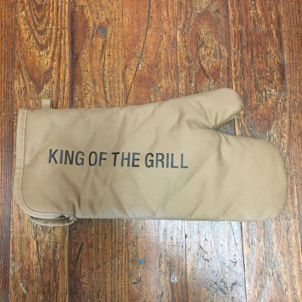 King of the Grill Grill Mitt - Lyla's: Clothing, Decor & More - Plano Boutique